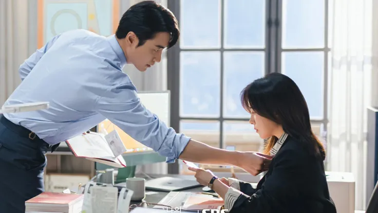 мой идеальный секретарь.jpg